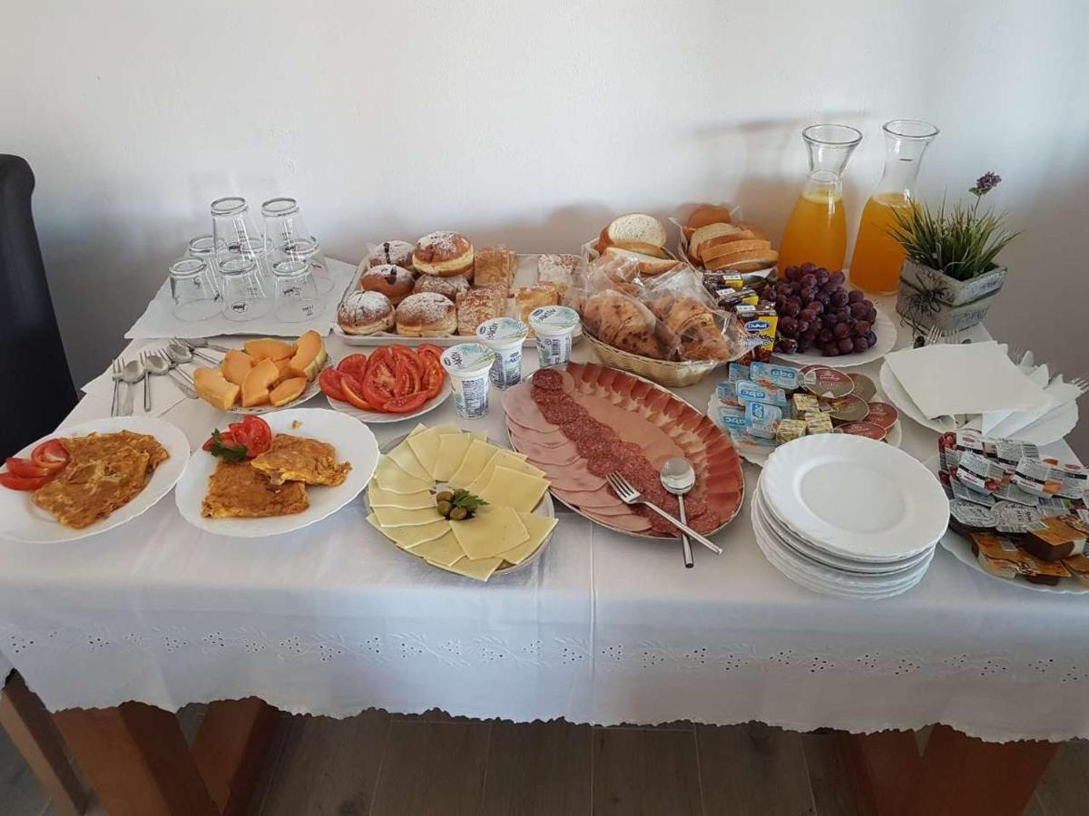 Rooms Lanterna Metajna Εξωτερικό φωτογραφία
